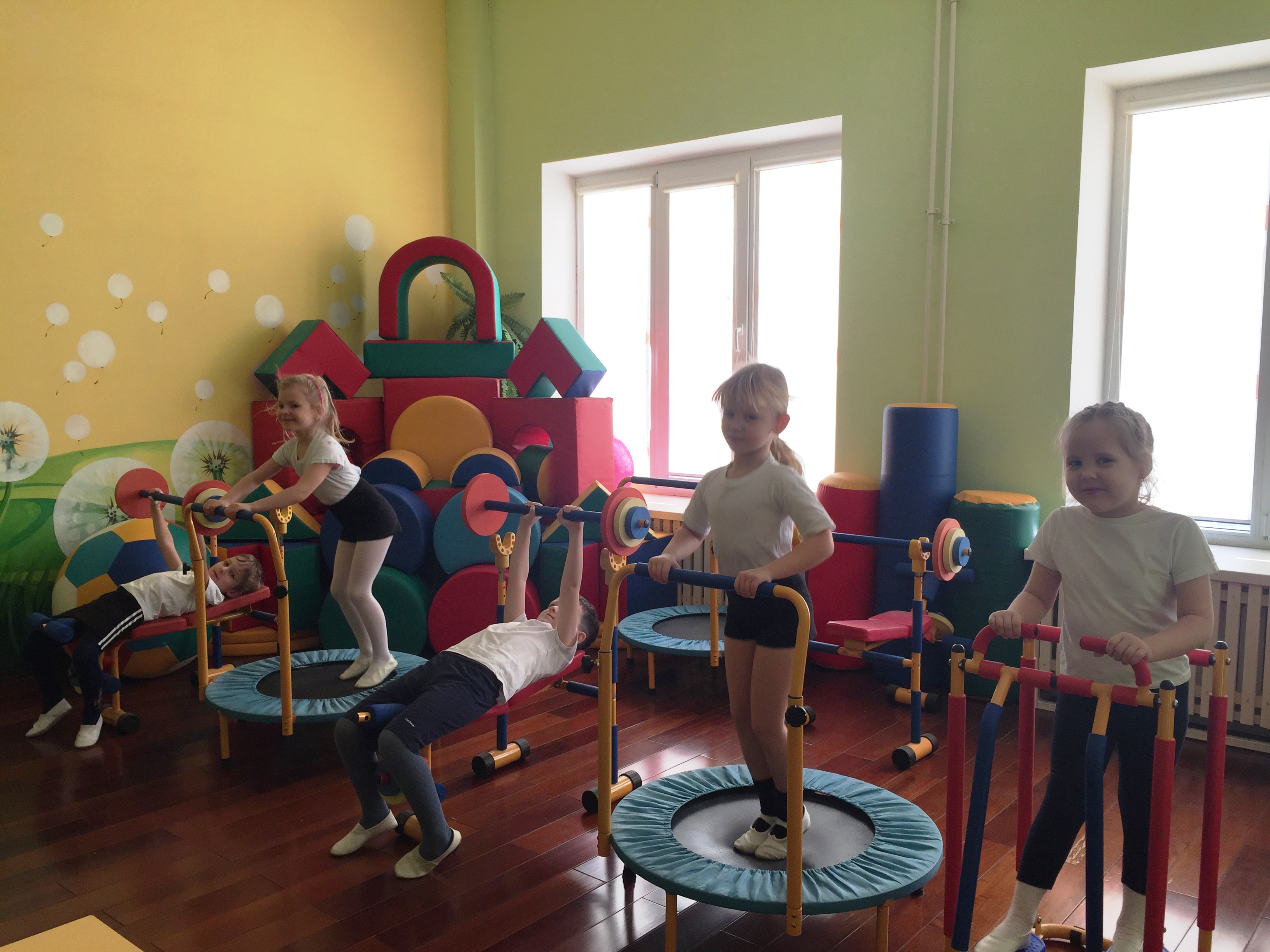 Контрольная работа по теме Утренняя гимнастика как одна из форм физкультурно-оздоровительной работы с дошкольниками